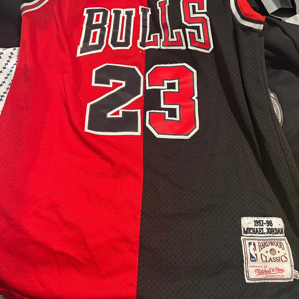 Vintage Michael Jordan Hardwood Classics Jersey - Rare Collectible